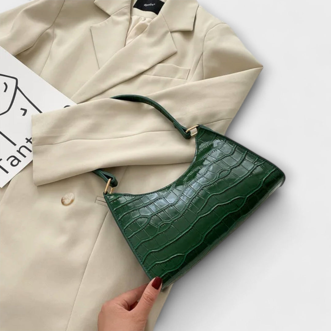 Ава - Лъскава Кожена Чанта